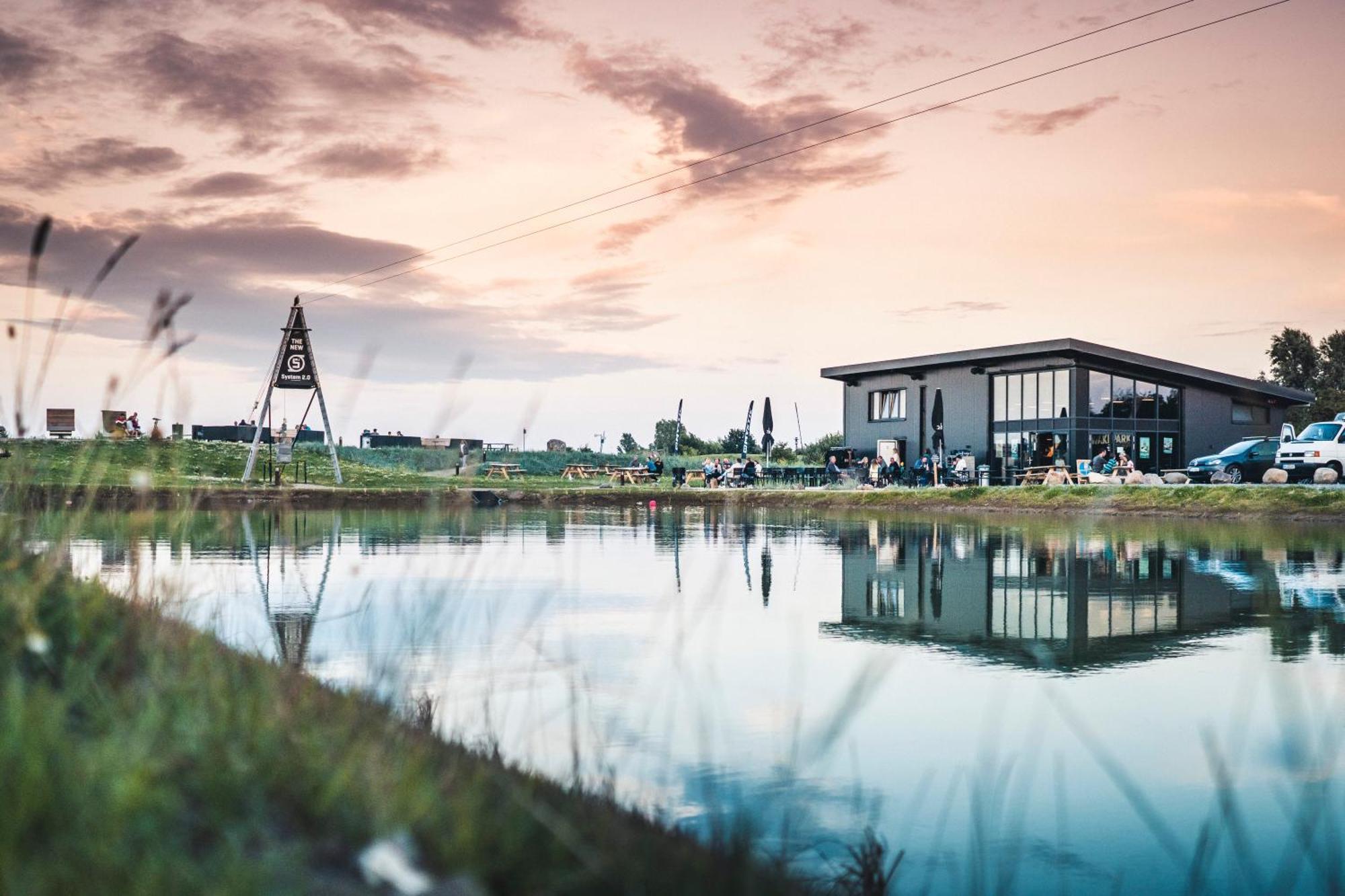 Golf 'N Wave Aktivresort Фемарн Экстерьер фото