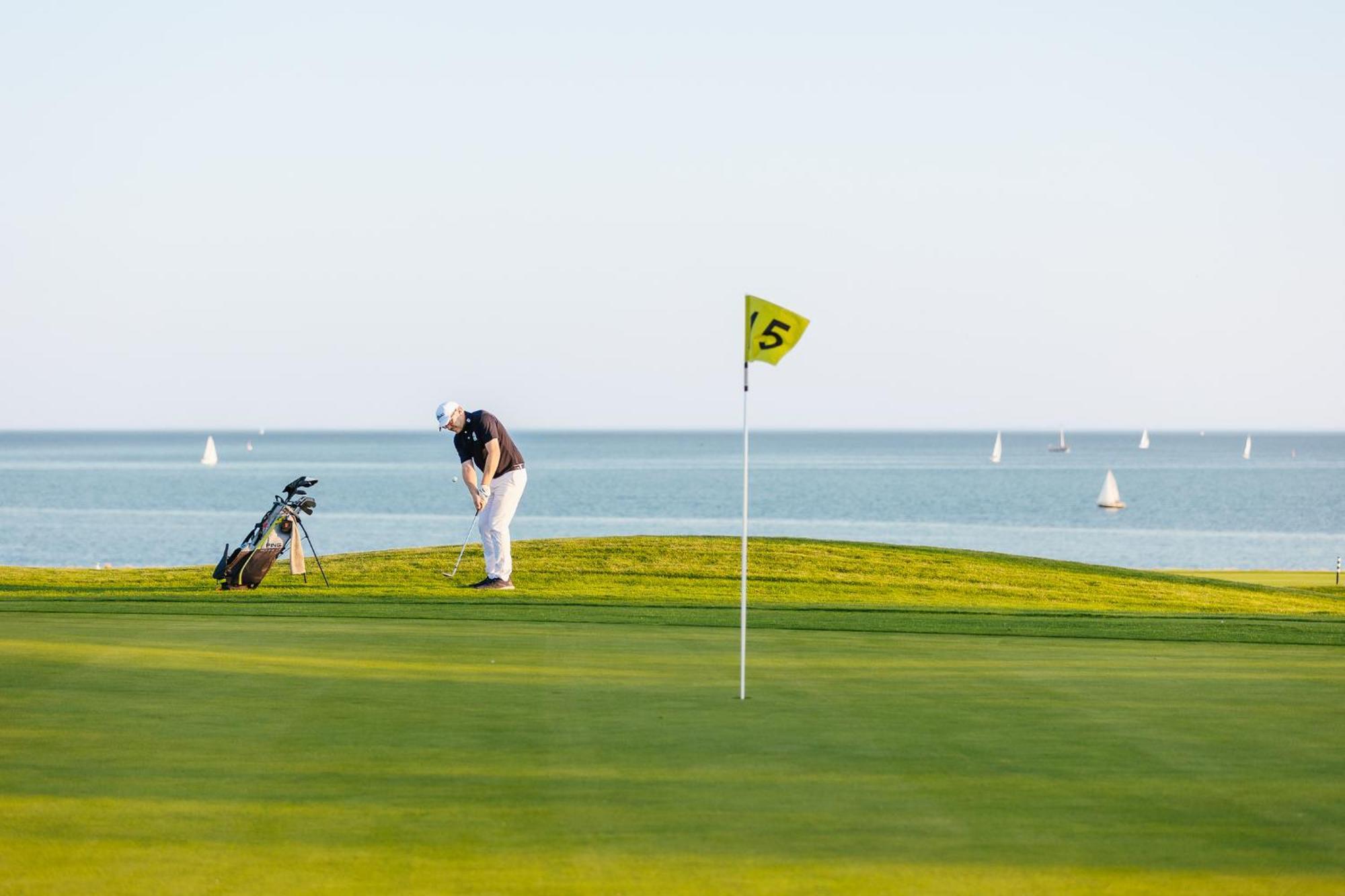 Golf 'N Wave Aktivresort Фемарн Экстерьер фото