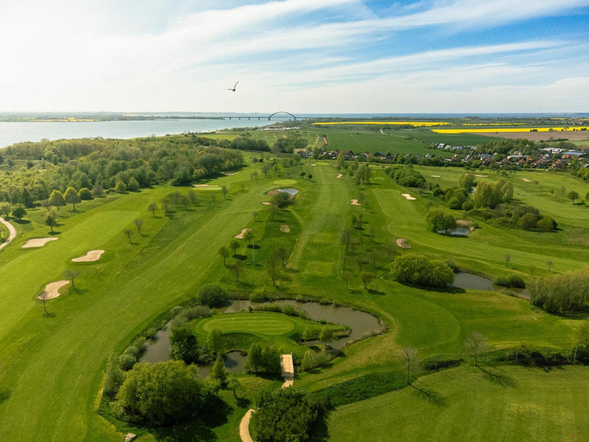 Golf 'N Wave Aktivresort Фемарн Экстерьер фото